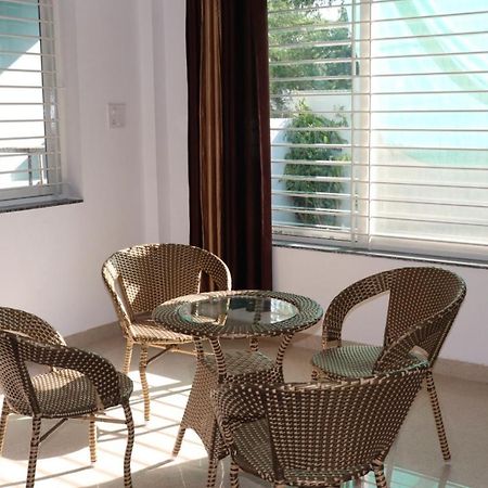 Aashiyana Home Stay Bhopal Bagian luar foto