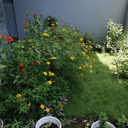 Aashiyana Home Stay Bhopal Bagian luar foto