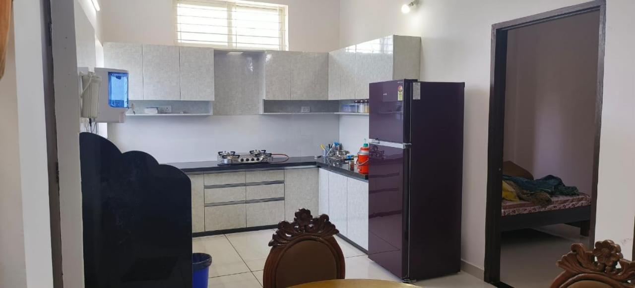 Aashiyana Home Stay Bhopal Bagian luar foto
